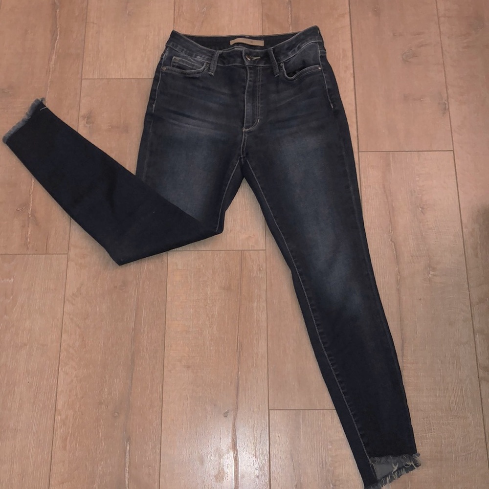 Flawless Raw-Edge High-Rise Ankle Jeans
